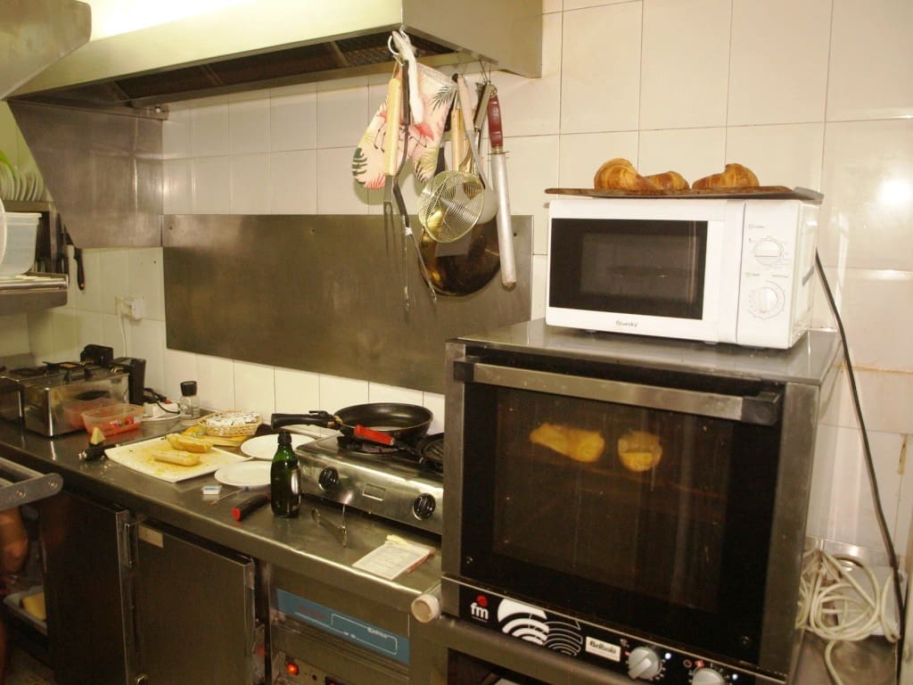 Restaurant/Bar for sale in Torremolinos - € 26,950 (Ref: 9428474)