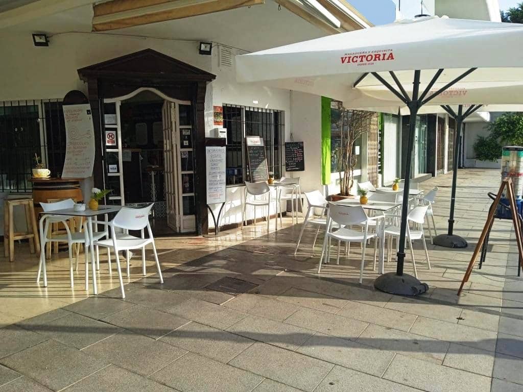 Restaurant/Bar for sale in Torremolinos - € 26,950 (Ref: 9428474)