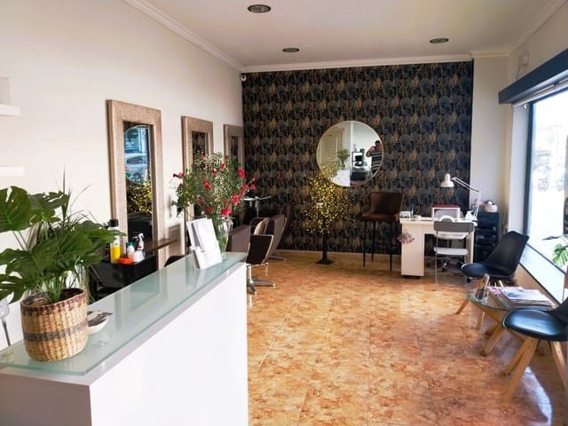 Business for sale in Fuengirola - € 24,950 (Ref: 9428478)