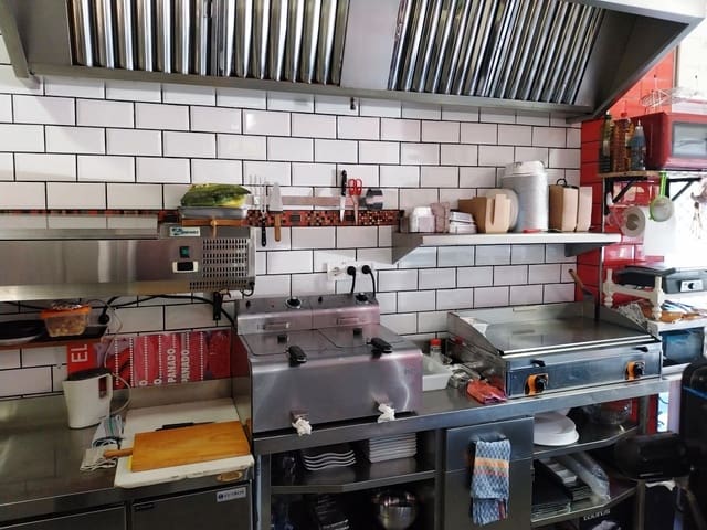 Restaurant/Bar for sale in Mijas Costa, Mijas - € 23,950 (Ref: 9428479)