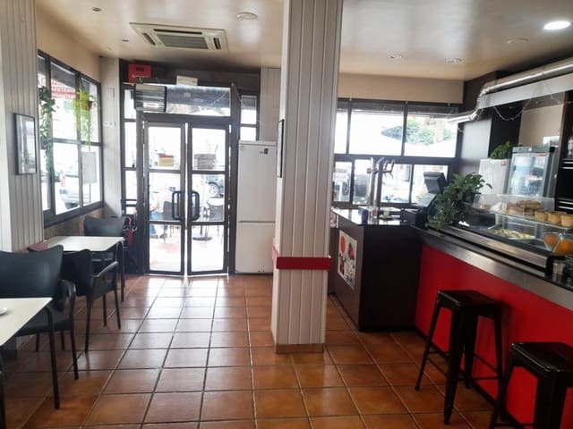 Restaurant/Bar for sale in Torremolinos - € 22,950 (Ref: 9428480)