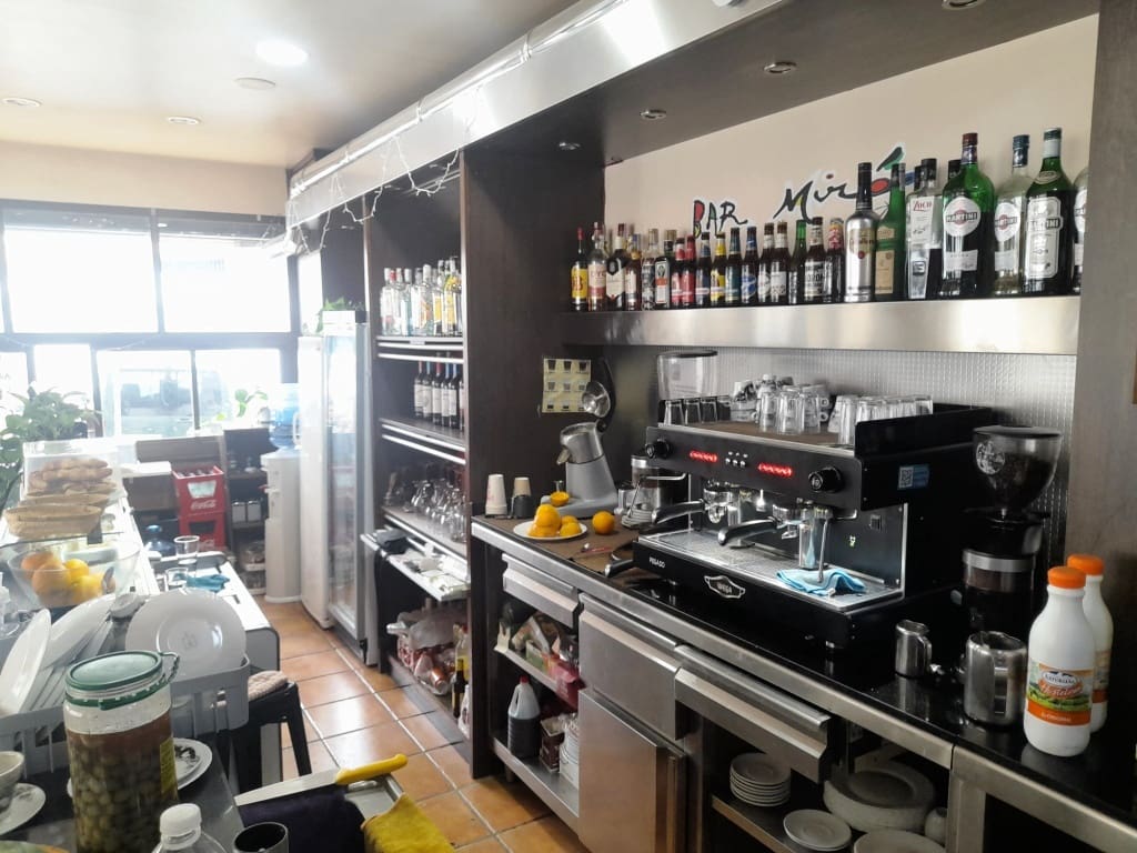 Restaurant/Bar for sale in Torremolinos - € 22,950 (Ref: 9428480)
