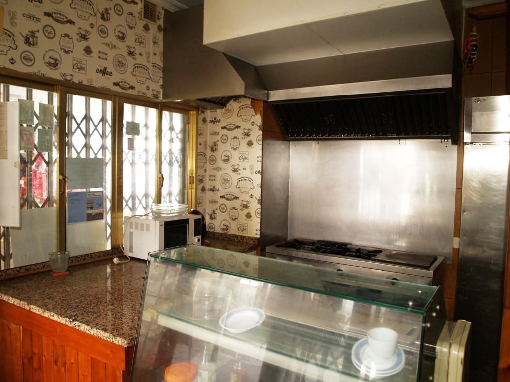 Restaurant/Bar for sale in Fuengirola - € 16,950 (Ref: 9428484)