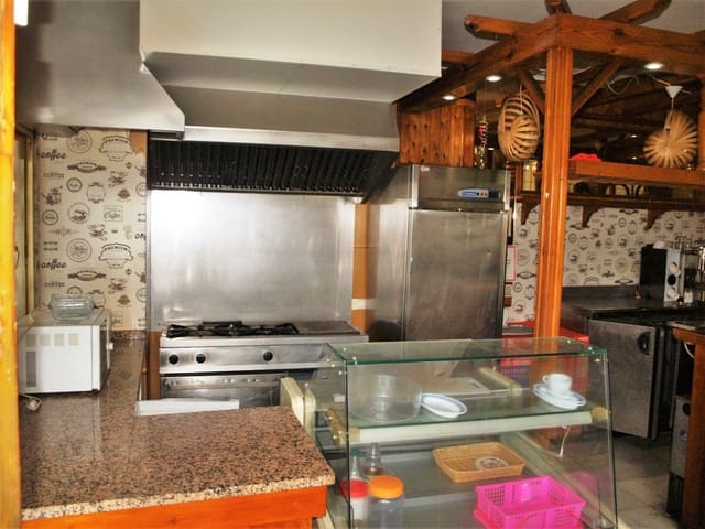 Restaurant/Bar for sale in Fuengirola - € 16,950 (Ref: 9428484)
