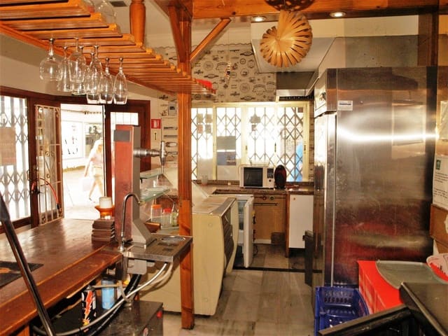 Restaurant/Bar for sale in Fuengirola - € 16,950 (Ref: 9428484)