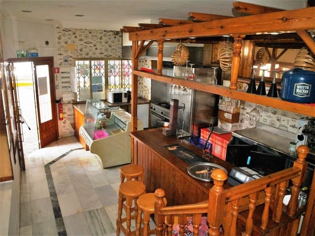 Restaurant/Bar for sale in Fuengirola - € 16,950 (Ref: 9428484)
