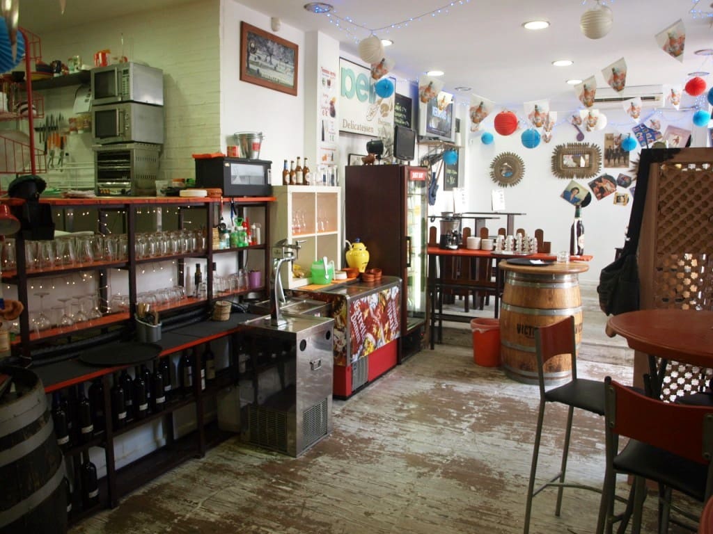 Restaurant/Bar for sale in Torremolinos - € 13,950 (Ref: 9428489)