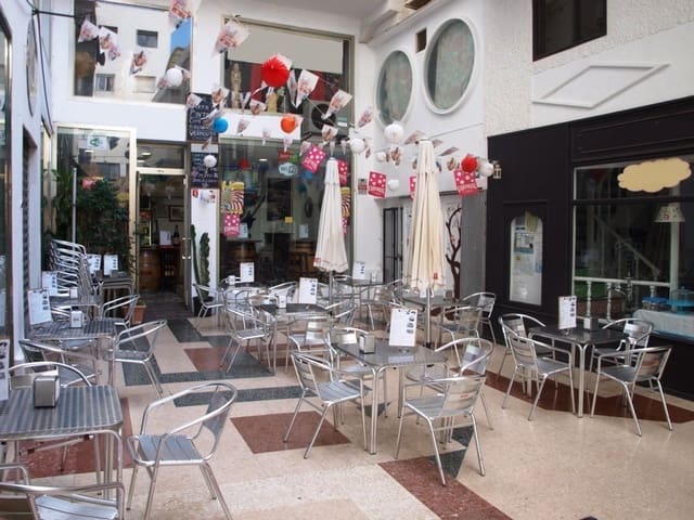 Restaurant/Bar for sale in Torremolinos - € 13,950 (Ref: 9428489)