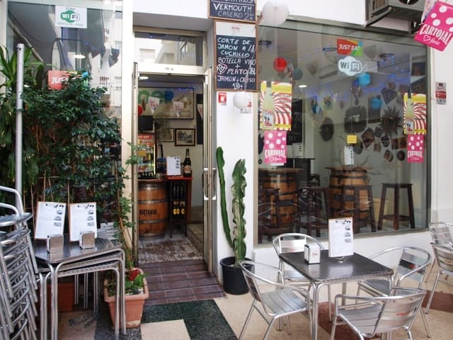 Restaurant/Bar for sale in Torremolinos - € 13,950 (Ref: 9428489)