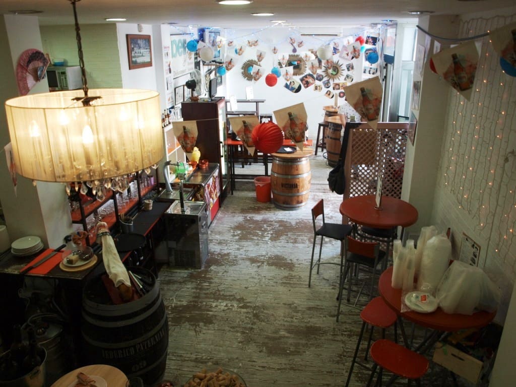 Restaurant/Bar for sale in Torremolinos - € 13,950 (Ref: 9428489)