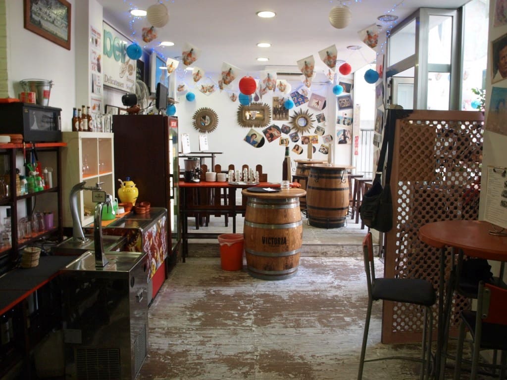 Restaurant/Bar for sale in Torremolinos - € 13,950 (Ref: 9428489)
