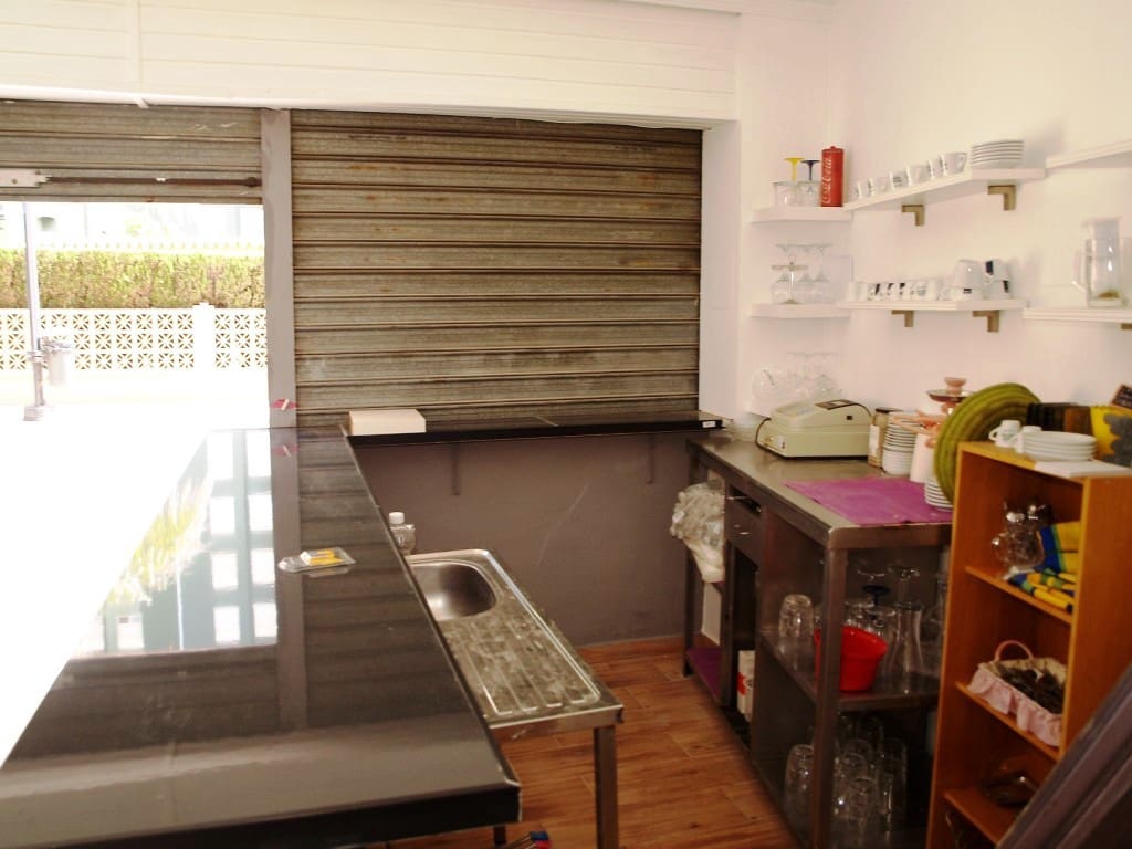 Restaurant/Bar for sale in Fuengirola - € 8,950 (Ref: 9428492)