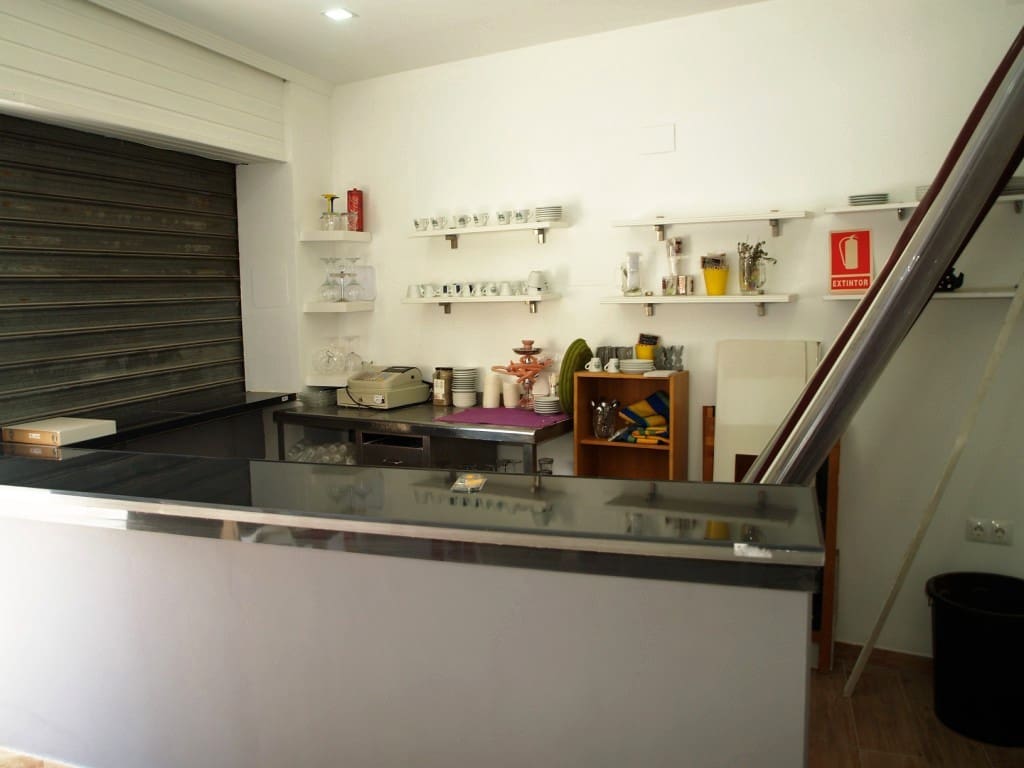 Restaurant/Bar for sale in Fuengirola - € 8,950 (Ref: 9428492)