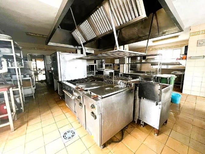 Restaurant/Bar for sale in Mijas Costa - € 1,300,000 (Ref: 9428495)