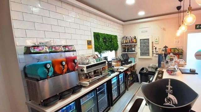 Restaurant/Bar for sale in Fuengirola - € 1,100,000 (Ref: 9428499)