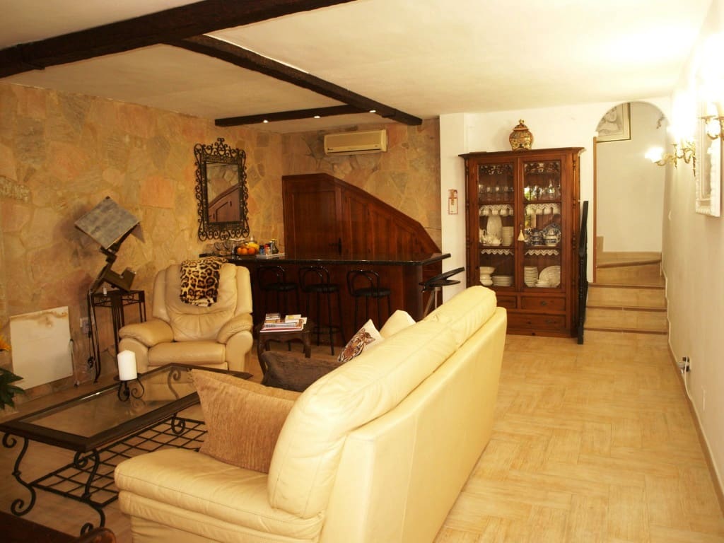 Restaurant/Bar for sale in Mijas Costa - € 550,000 (Ref: 9428509)