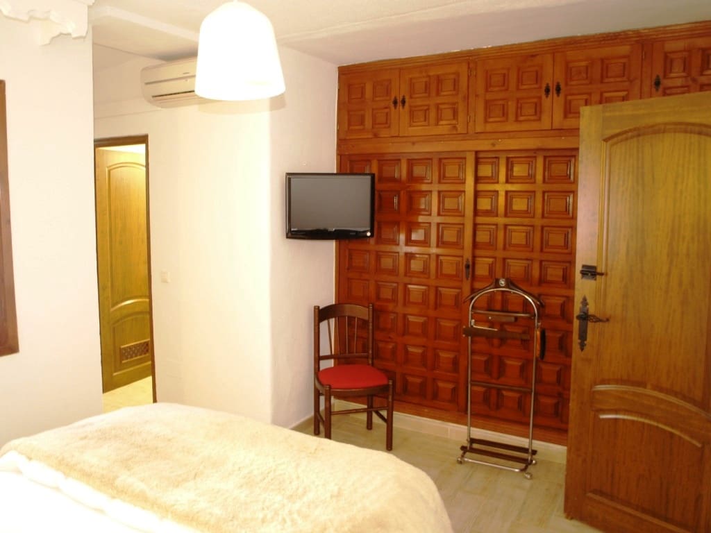 Restaurant/Bar for sale in Mijas Costa - € 550,000 (Ref: 9428509)