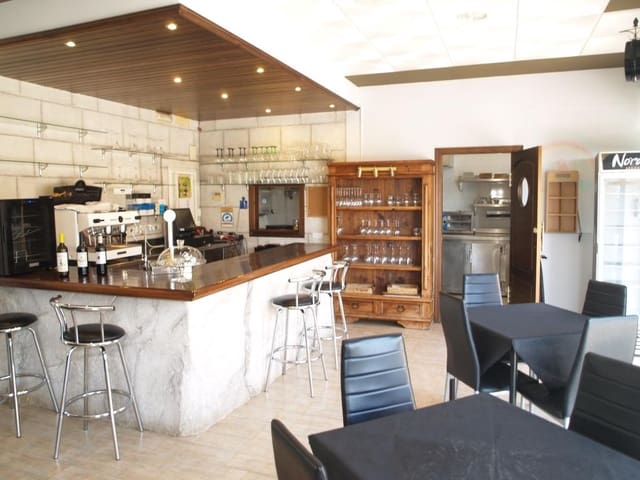 Restaurant/Bar for sale in Mijas Costa, Mijas - € 550,000 (Ref: 9428509)