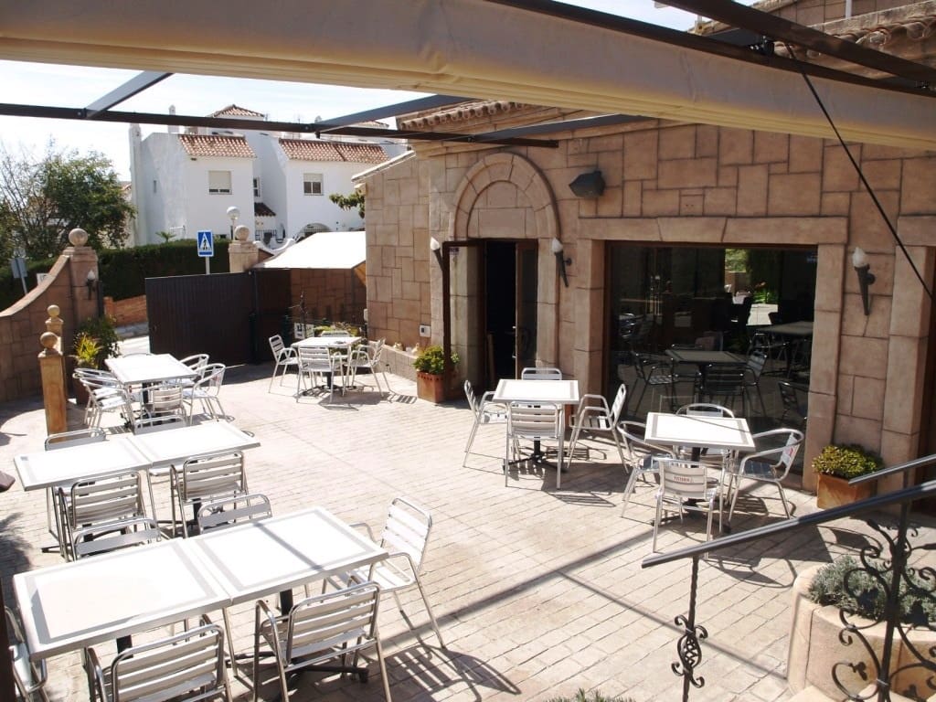 Restaurant/Bar for sale in Mijas Costa - € 550,000 (Ref: 9428509)