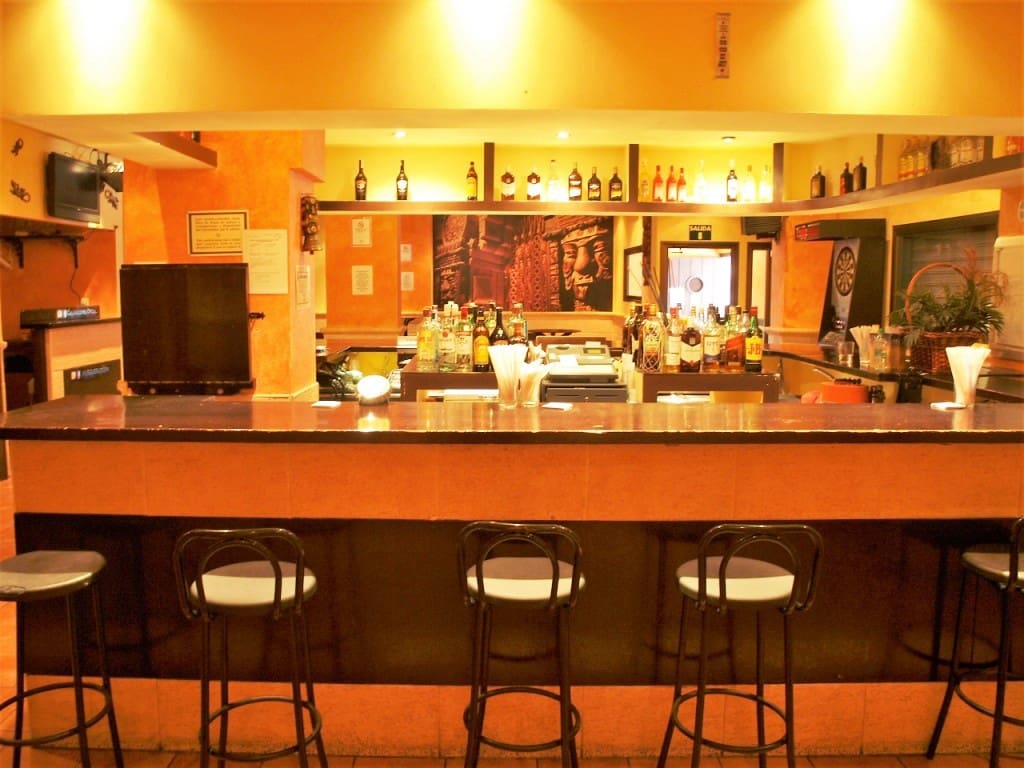 Restaurant/Bar for sale in Fuengirola - € 495,000 (Ref: 9428511)