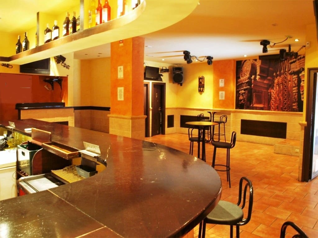 Restaurant/Bar for sale in Fuengirola - € 495,000 (Ref: 9428511)