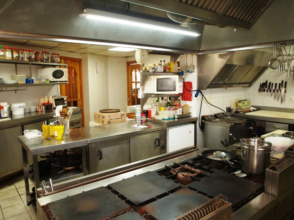 Restaurant/Bar for sale in Mijas Costa - € 495,000 (Ref: 9428512)