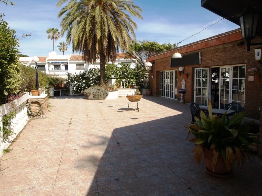 Restaurant/Bar for sale in Mijas Costa - € 495,000 (Ref: 9428512)