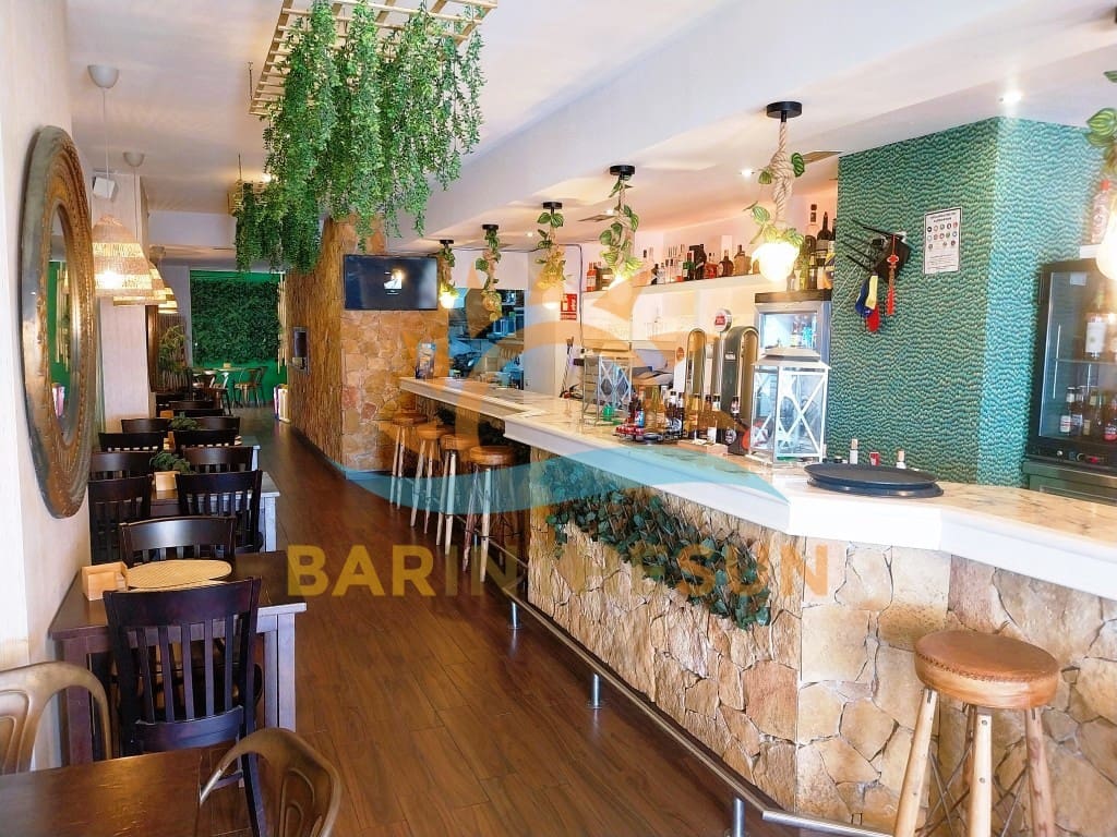 Restaurant/Bar for sale in Fuengirola - € 450,000 (Ref: 9428516)