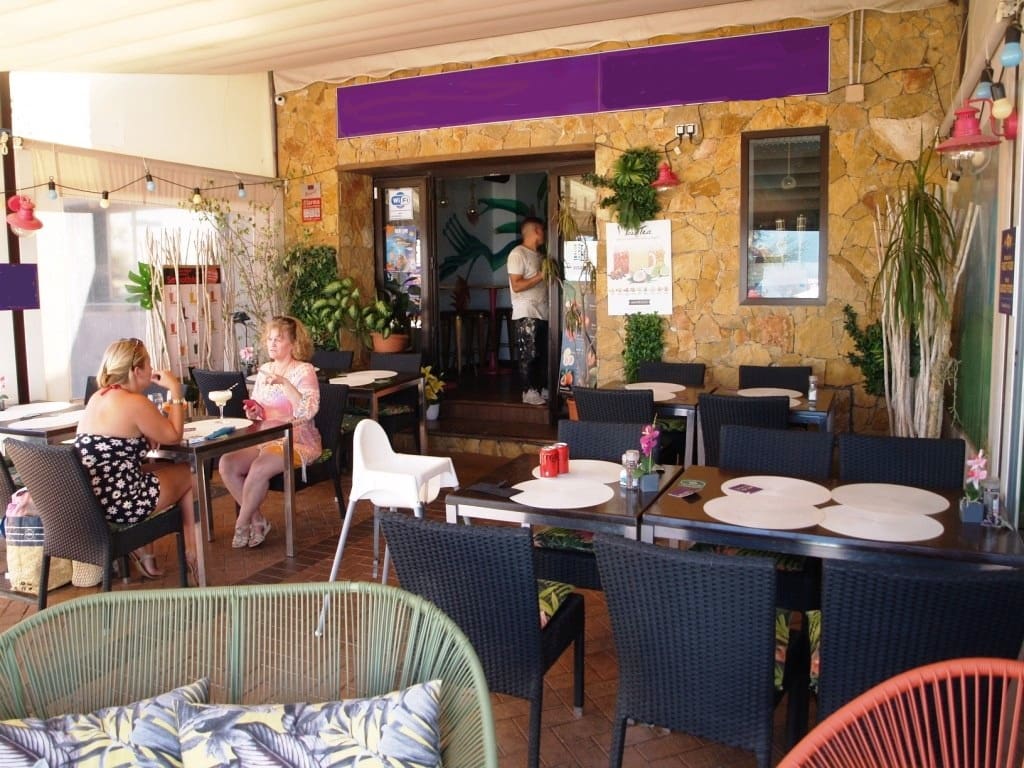 Restaurant/Bar for sale in Fuengirola - € 450,000 (Ref: 9428516)