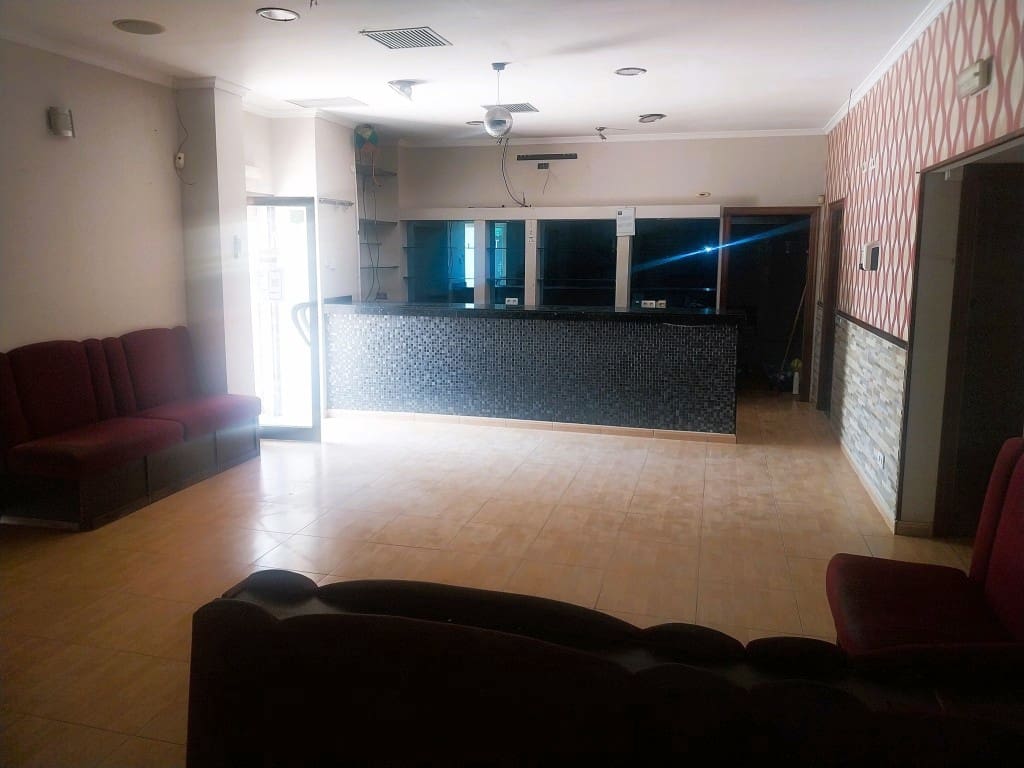 Restaurant/Bar for sale in Fuengirola - € 19,950 (Ref: 9487162)