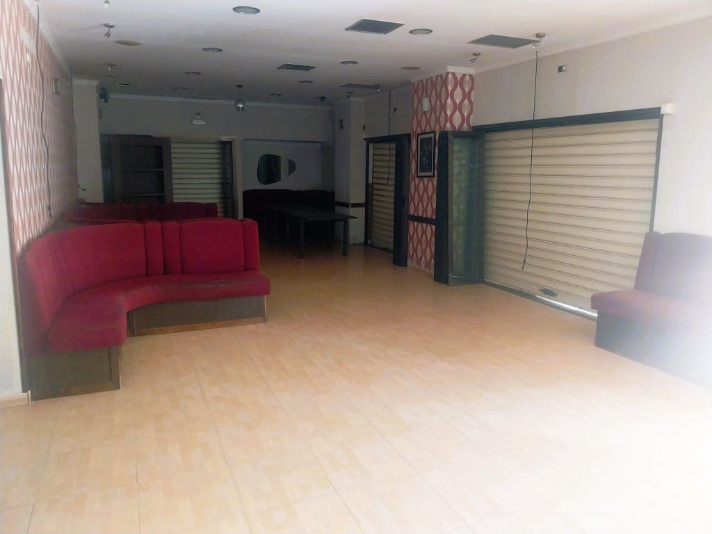 Restaurant/Bar for sale in Fuengirola - € 19,950 (Ref: 9487162)