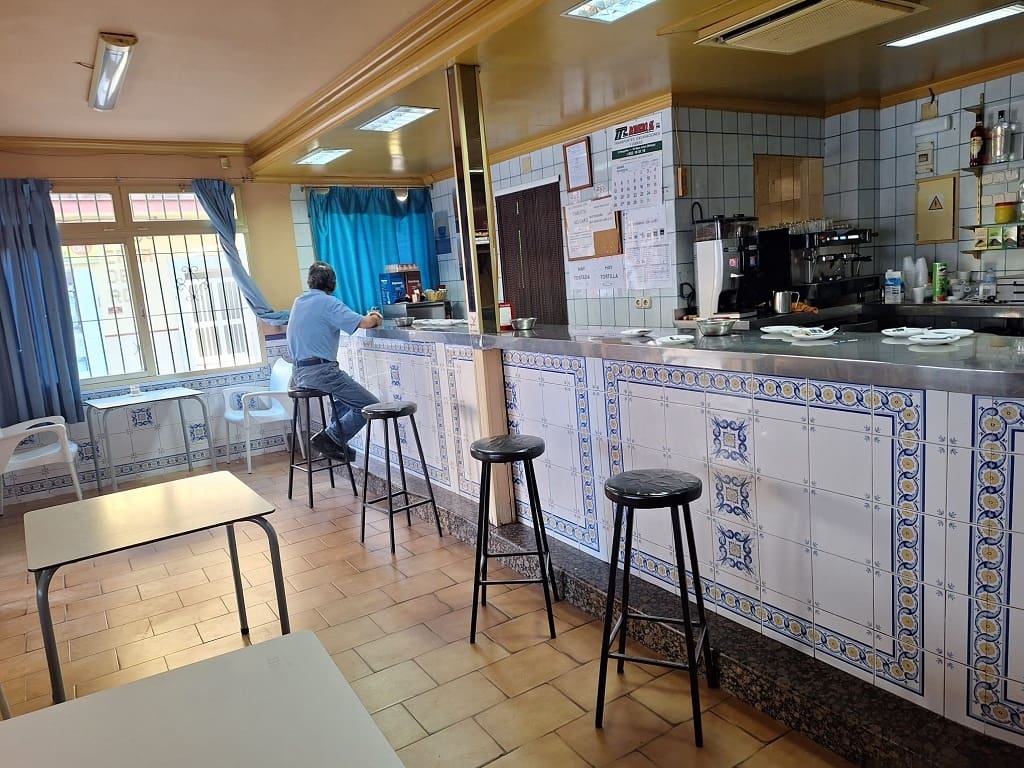 Restaurant/Bar for sale in Fuengirola - € 19,950 (Ref: 9487175)