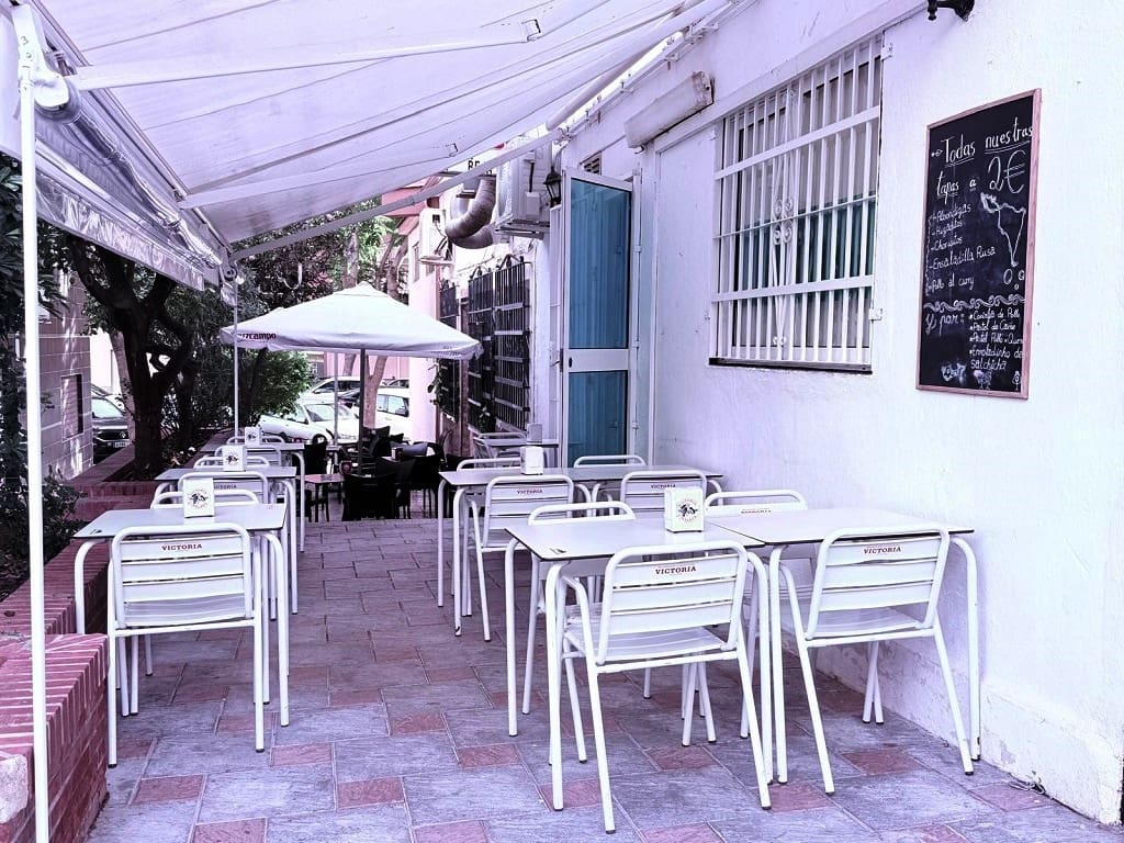 Restaurant/Bar for sale in Fuengirola - € 23,950 (Ref: 9487176)