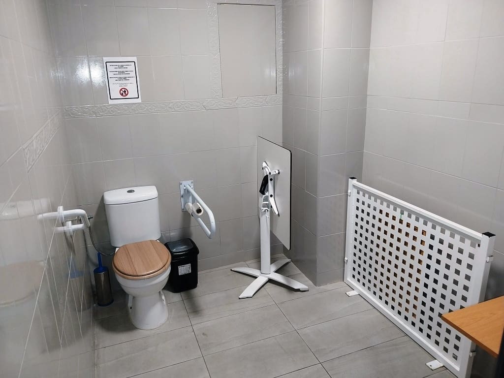 Restaurant/Bar for sale in Fuengirola - € 29,950 (Ref: 9487179)