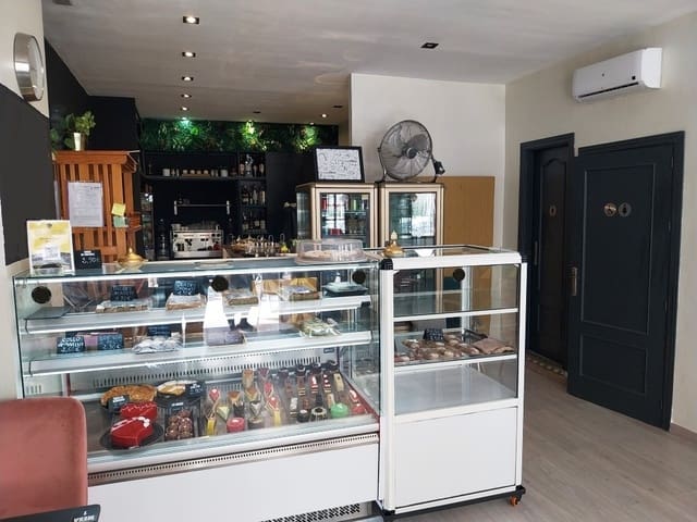 Bar/Restaurante en Fuengirola en venta - 29.950 € (Ref: 9487179)