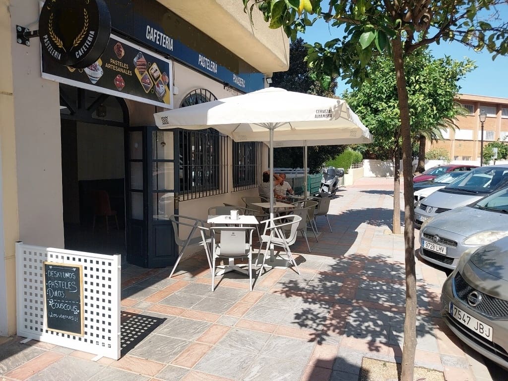 Restaurant/Bar for sale in Fuengirola - € 29,950 (Ref: 9487179)