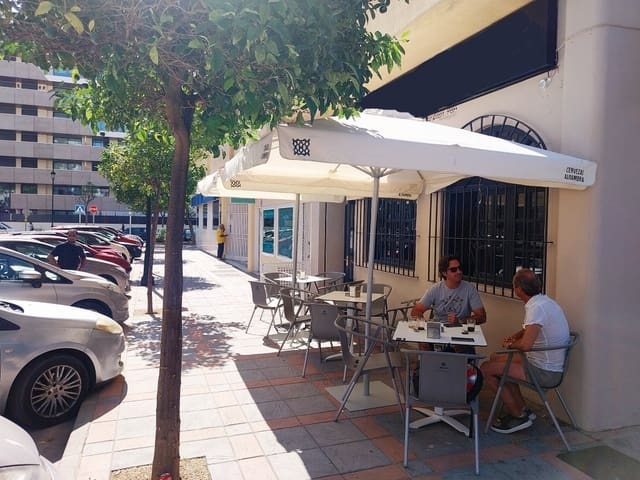 Bar/Restaurante en Fuengirola en venta - 29.950 € (Ref: 9487179)