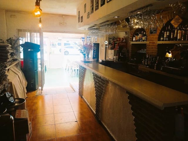 Restaurant/Bar for sale in Fuengirola - € 34,950 (Ref: 9487180)