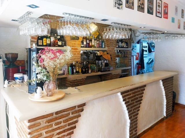 Restaurant/Bar for sale in Fuengirola - € 34,950 (Ref: 9487180)