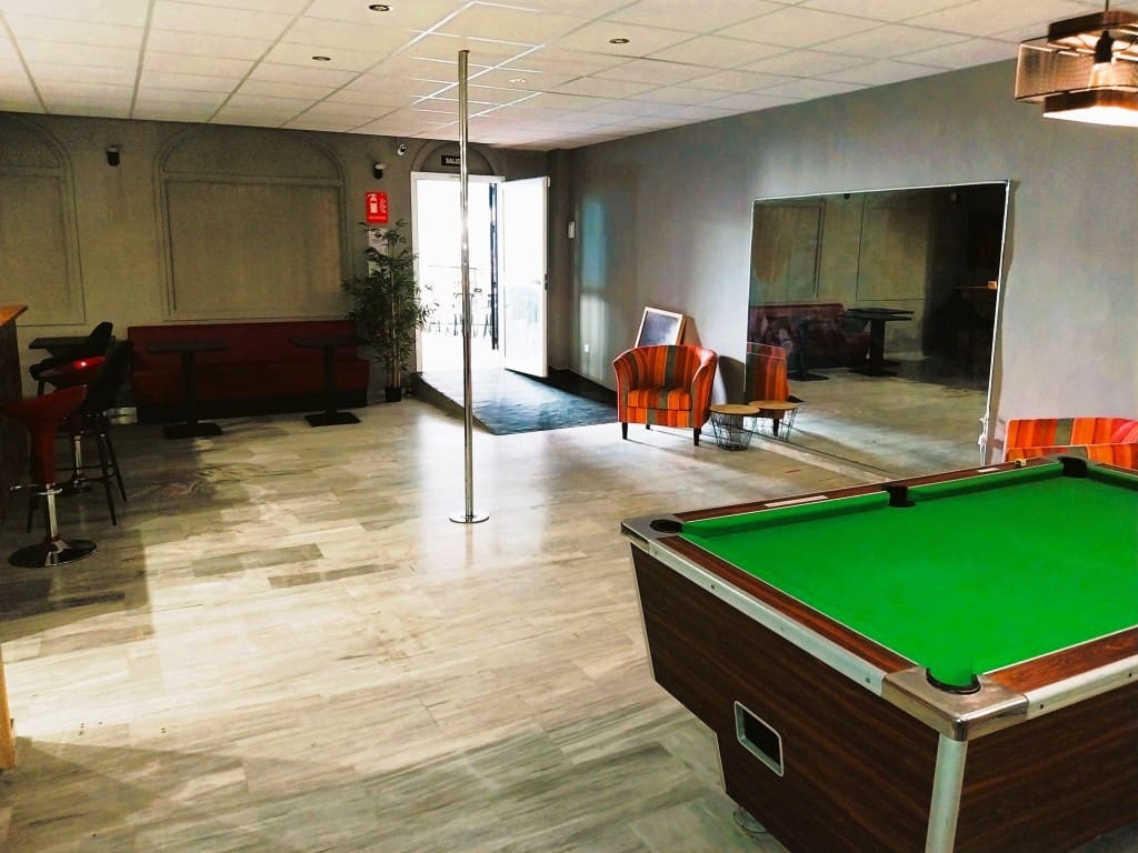 Restaurant/Bar for sale in Fuengirola - € 34,950 (Ref: 9487181)