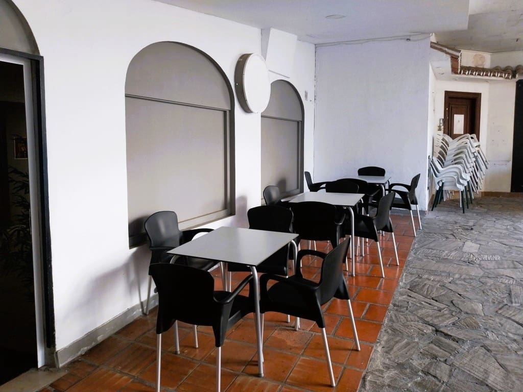 Restaurant/Bar for sale in Fuengirola - € 34,950 (Ref: 9487181)