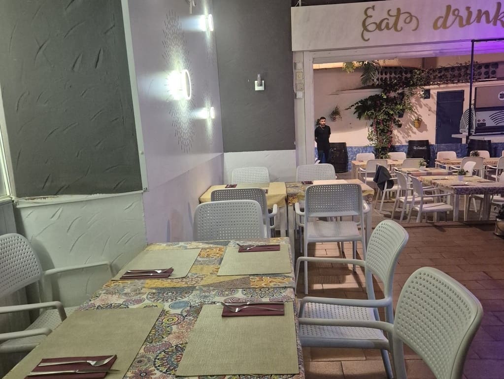 Restaurant/Bar for sale in Fuengirola - € 37,950 (Ref: 9487183)