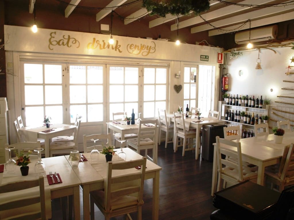 Restaurant/Bar for sale in Fuengirola - € 37,950 (Ref: 9487183)