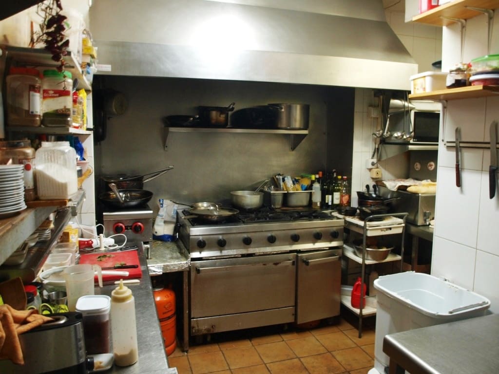 Restaurant/Bar for sale in Fuengirola - € 37,950 (Ref: 9487183)