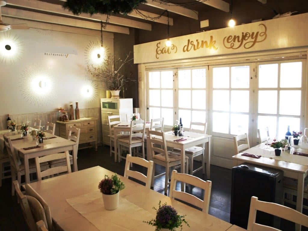 Restaurant/Bar for sale in Fuengirola - € 37,950 (Ref: 9487183)