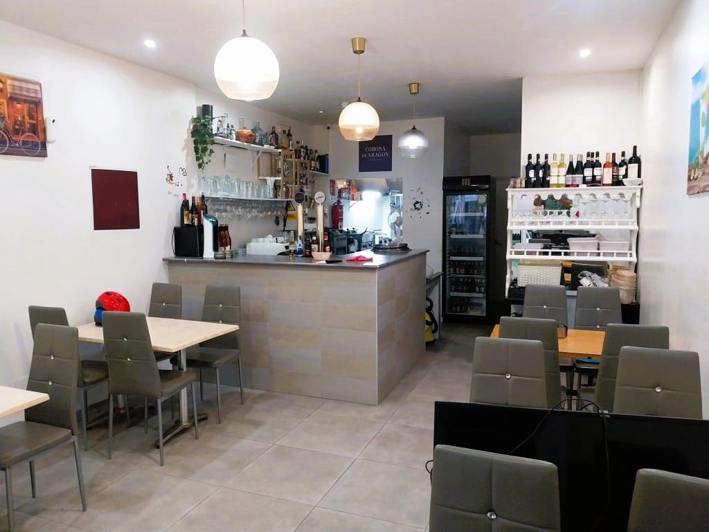 Restaurant/Bar for sale in Fuengirola - € 39,950 (Ref: 9487185)