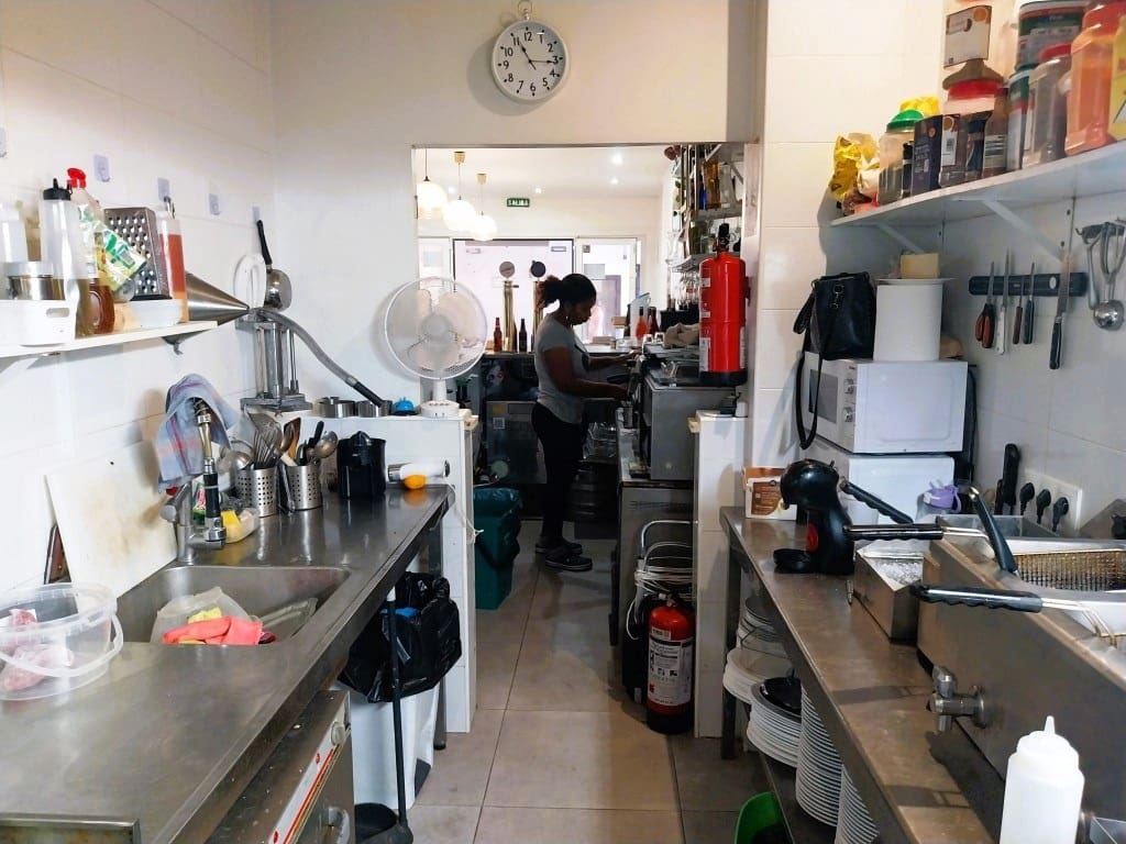 Restaurant/Bar for sale in Fuengirola - € 39,950 (Ref: 9487185)