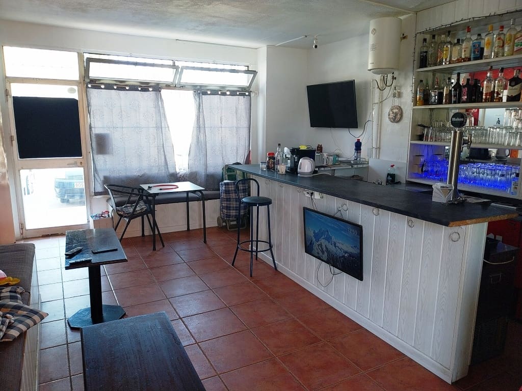 Restaurant/Bar til salgs i Benalmadena - € 19 950 (Ref: 9488789)