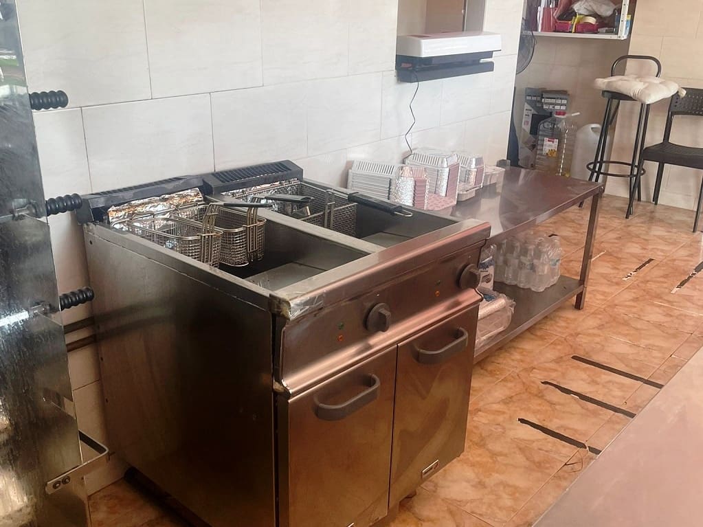 Restaurant/Bar for sale in Arroyo de la Miel - € 27,950 (Ref: 9488886)