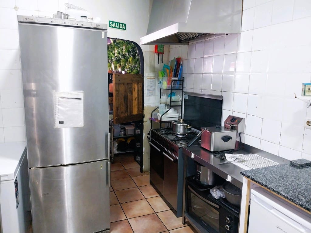 Restaurant/bar te koop in Benalmadena - € 29.950 (Ref: 9488935)